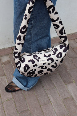 STUDIO NOOS Mini crossbody táska - Holy Cow Puffy - Leopard