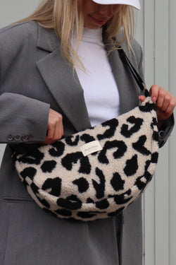 STUDIO NOOS Crossbody övtáska - Holy Cow Teddy