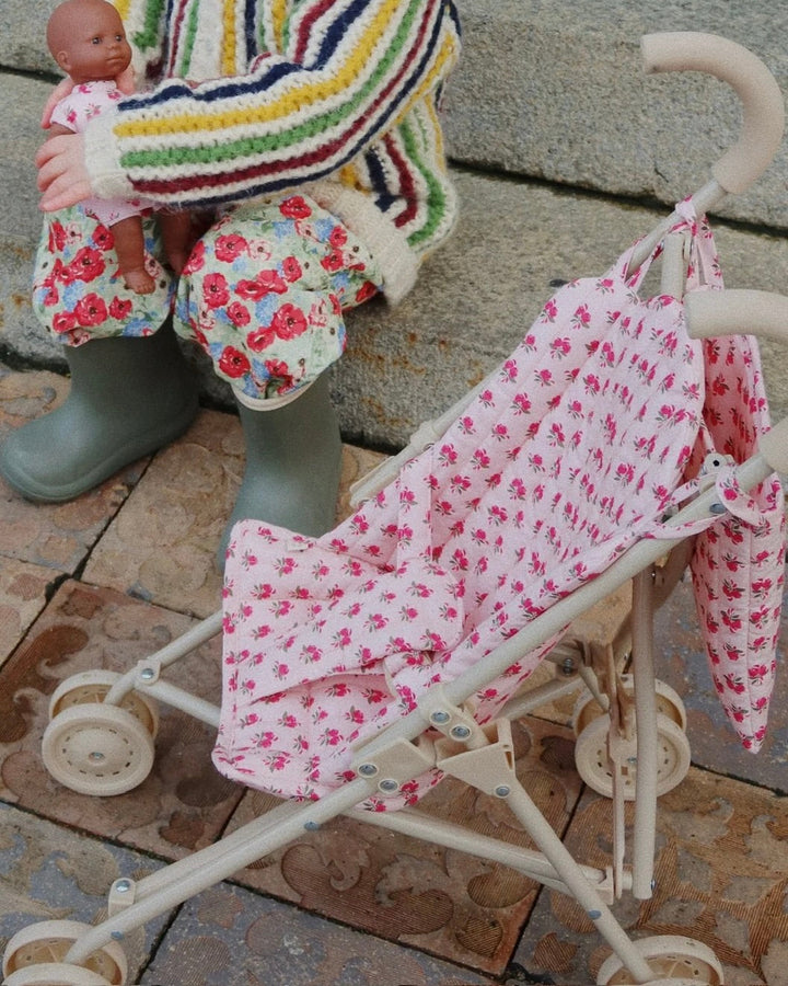 KONGES SLOJD Játék babakocsi - Rosie Rose