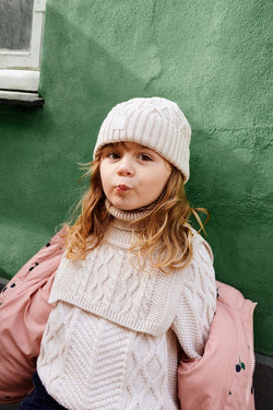 Čepice s copánkovým vzorem LIEWOOD Ezra Beanie Sandy | Stylové doplňky pro děti a ženy | Lavly.cz