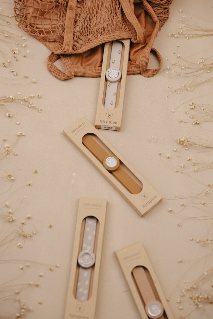 Dětské hodinky MRS. ERTHA Strapies Honey | Stylové doplňky pro děti a ženy | Lavly.cz