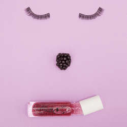 Dětský lesk na rty NAILMATIC Rollette Černý rybíz | Stylové doplňky pro děti a ženy | Lavly.cz