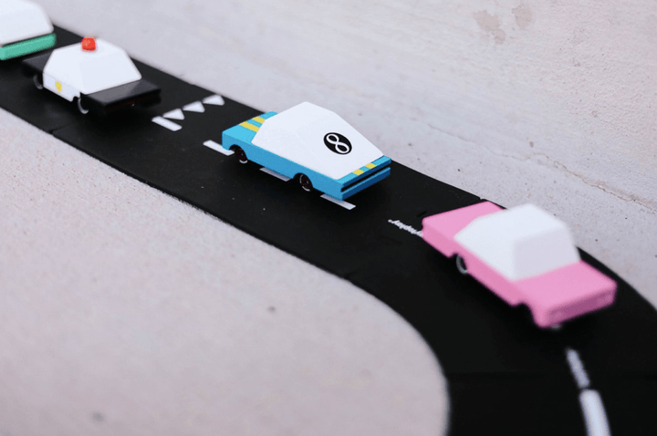 Dřevěné autíčko CANDYLAB Candycar Blue Racer 8 | Stylové doplňky pro děti a ženy | Lavly.cz