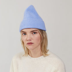 LE BONNET Beanie Light Blue Sky - Bárány gyapjúból készült sapka anyukáknak