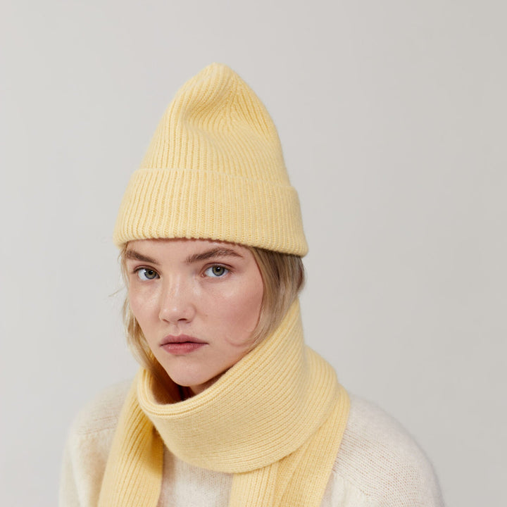 LE BONNET Beanie Blond - Bárány gyapjúból készült sapka anyukáknak