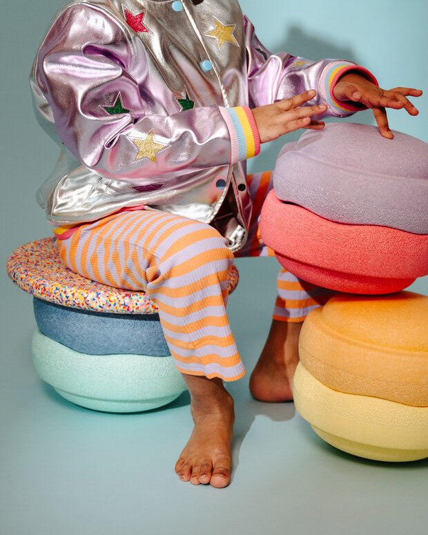 STAPELSTEIN® 6+1 ks Original Rainbow Set Pastel Balanční kameny a deska | Stylové doplňky pro děti a ženy | Lavly.cz