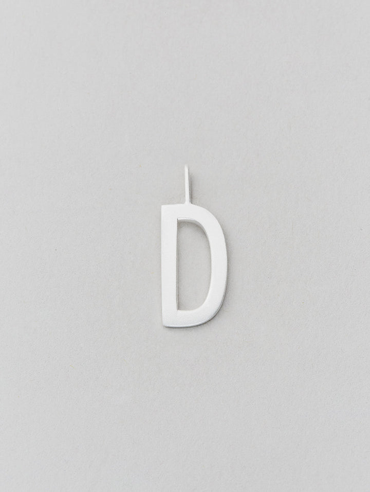 Stříbrný přívěsek Písmeno A - Z - 16 mm DESIGN LETTERS | Stylové doplňky pro děti a ženy | Lavly.cz