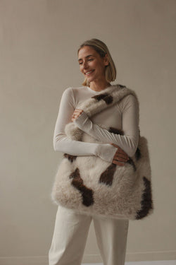 Taška STUDIO NOOS Holy Cow Faux Fur | Stylové doplňky pro děti a ženy | Lavly.cz